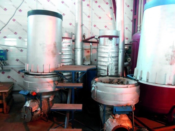 Твердопаливний газогенераторний котел СУП-ВТ 80М із водяним теплообмінником для спалювання біомаси, паливної тріски та відходів с.-г. виробництва (ТОВ "Сіона")